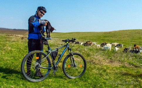 Valea Iazurilor: relaxare cu imagini... orgasmice! svg+xml,%3Csvg%20xmlns%3D%22http%3A%2F%2Fwww.w3 - Valea Iazurilor: relaxare cu imagini... orgasmice!