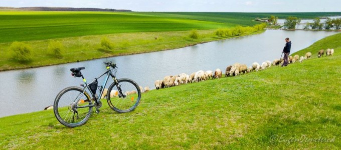 Valea Iazurilor: relaxare cu imagini... orgasmice! svg+xml,%3Csvg%20xmlns%3D%22http%3A%2F%2Fwww.w3 - Valea Iazurilor: relaxare cu imagini... orgasmice!